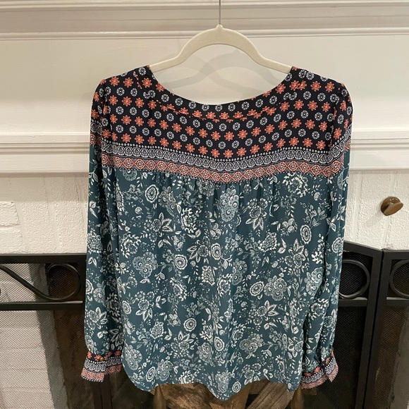 Patterned blouse - Picture 2 of 2